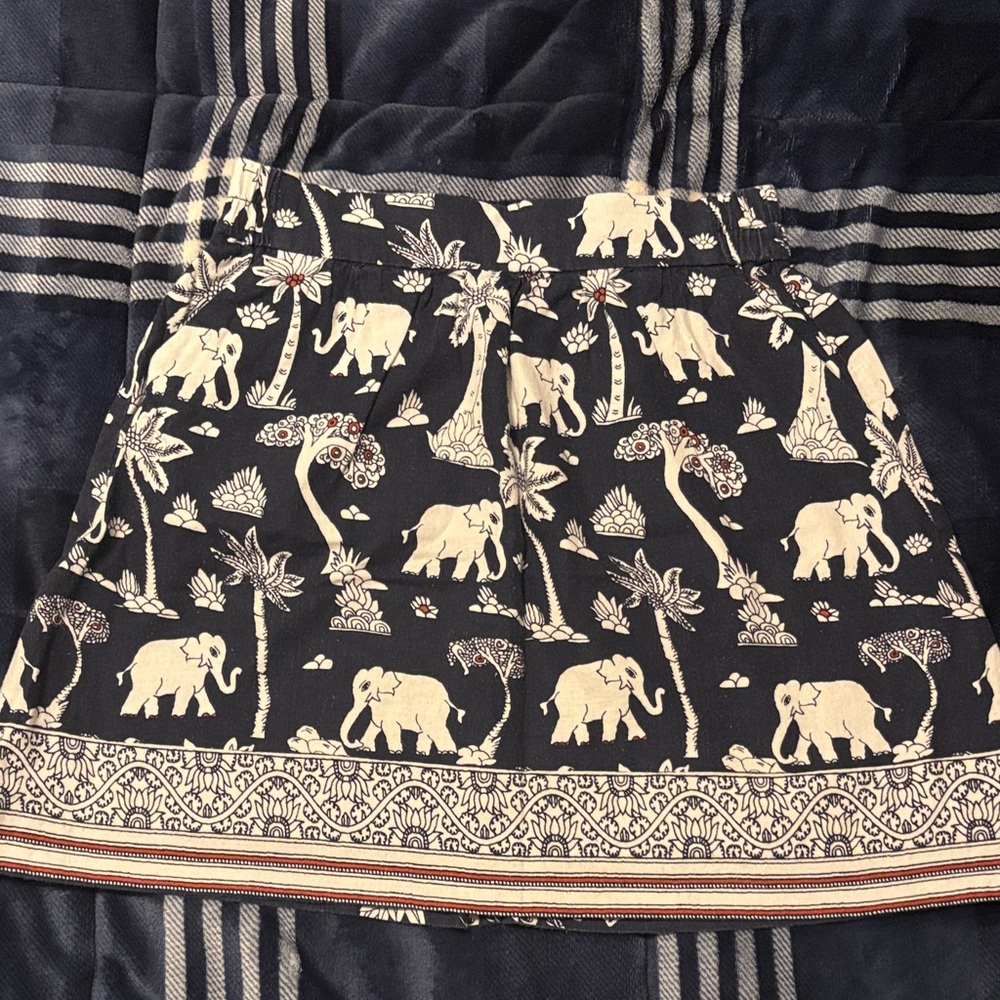 Loft Women Elephant Print Skirt in Navy Blue and Cream